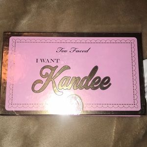 Too faced I want Kandee eyeshadow palette